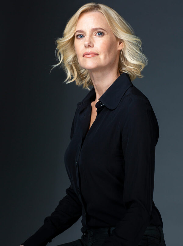 LINDA KÄLLGREN – ACTOR – LINDA KÄLLGREN